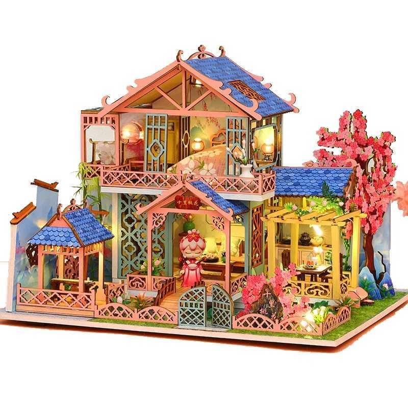 P017 Only Dollhouse