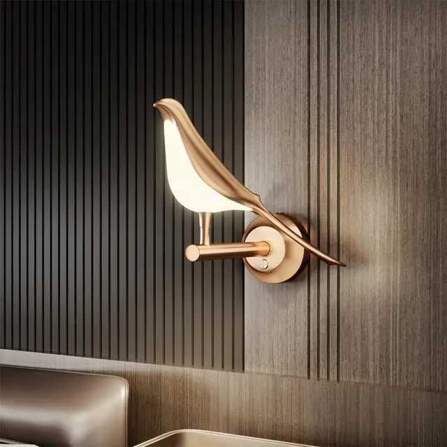 Lampada da parete Bird 4 pezzi-Luce tricromatica