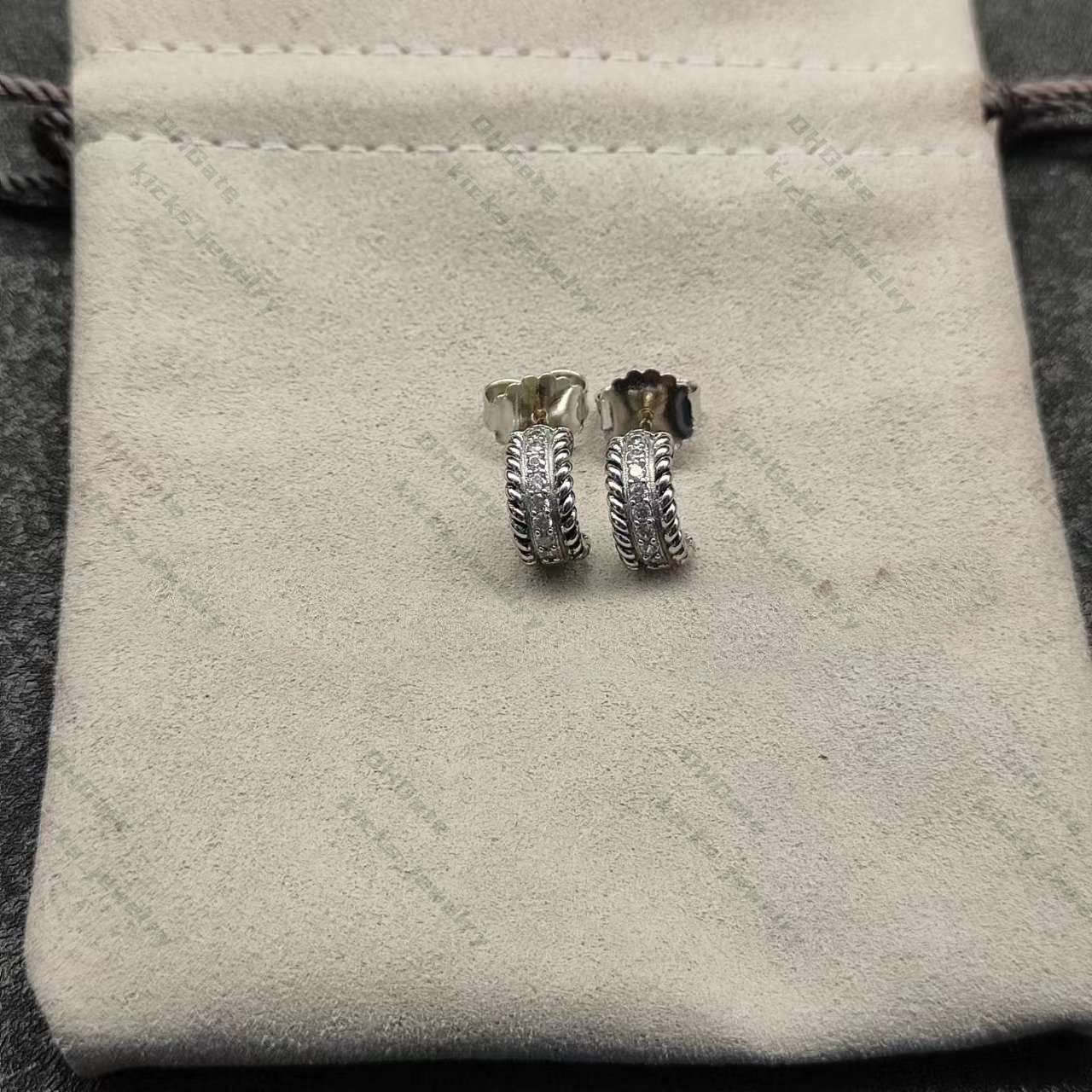 71 4mm silverdiamanthalvring