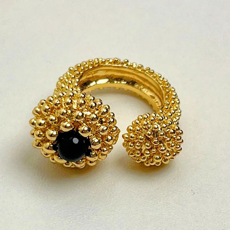 r Offener Ring