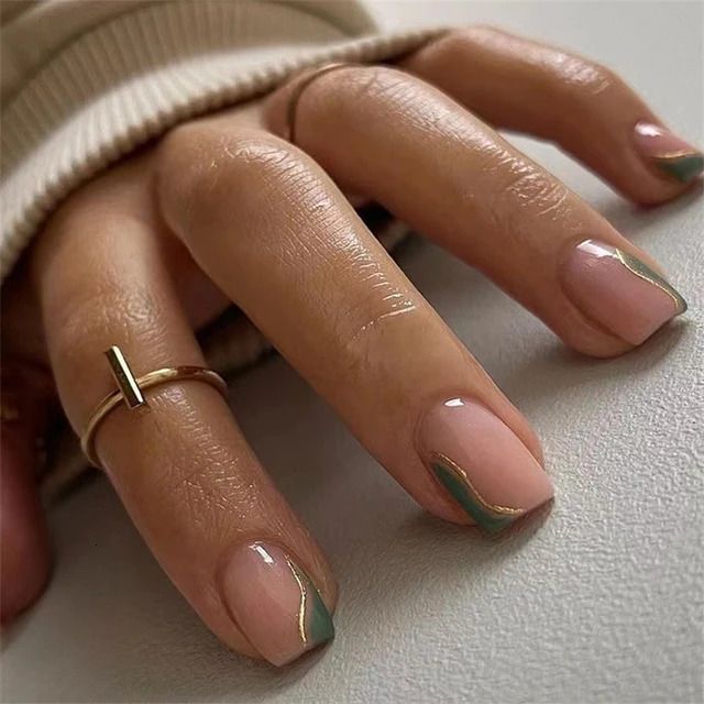 Hot Nails--jp2082