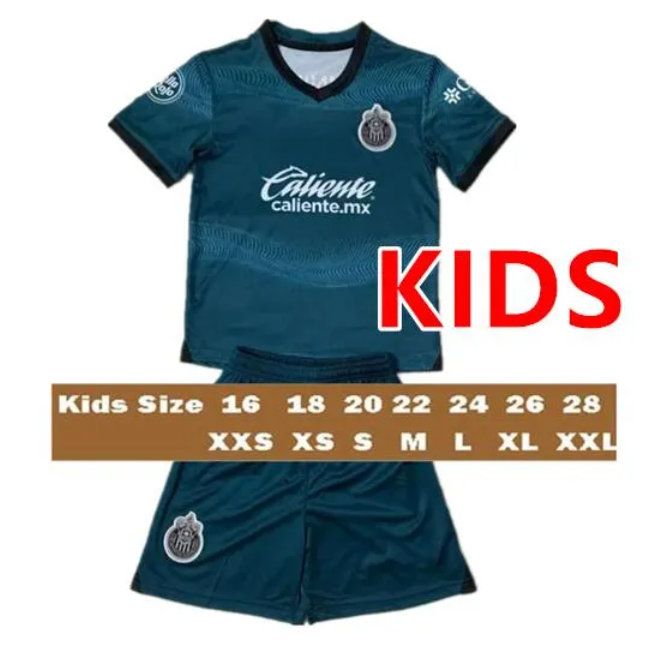 Kids 23/24 Chivas 3RD