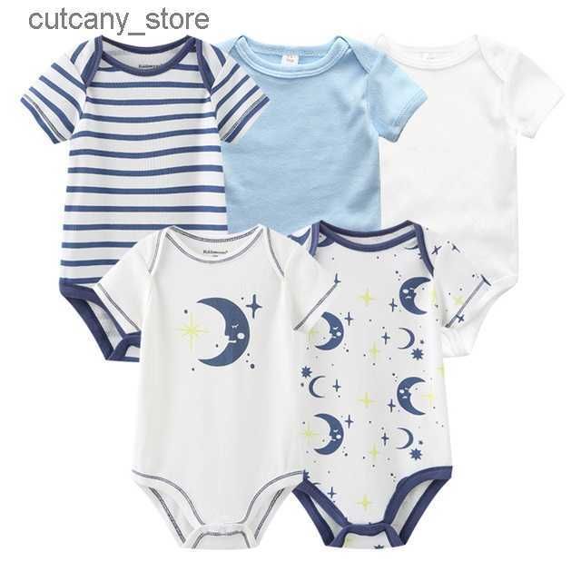 Vêtements de bébé 5620