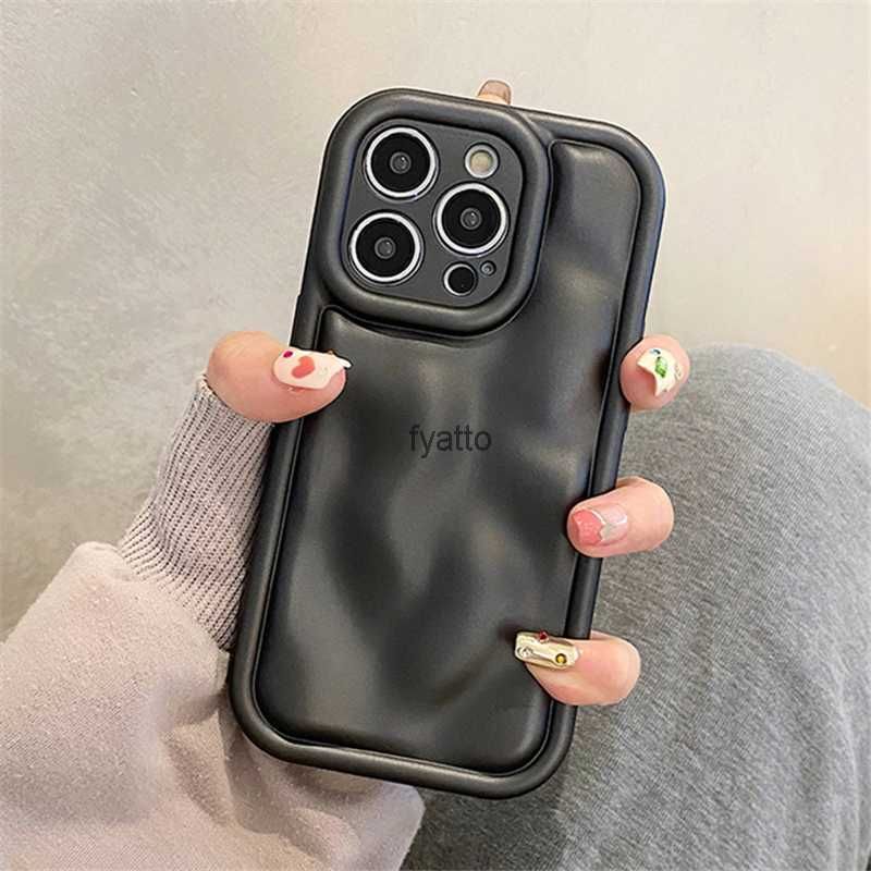 Матовый черный iPhone 14