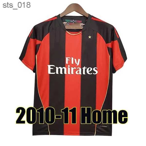 2010 11 Home