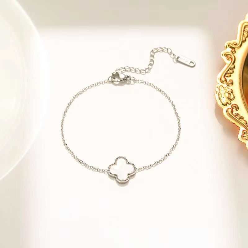 Single Flower Silver Bracelet White-18k