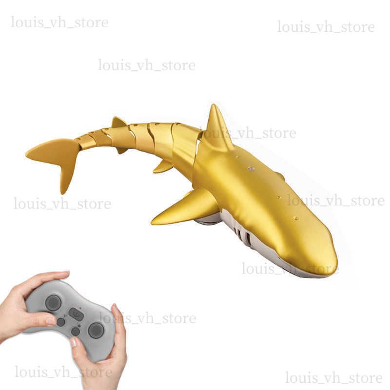 Spray Gold Whale