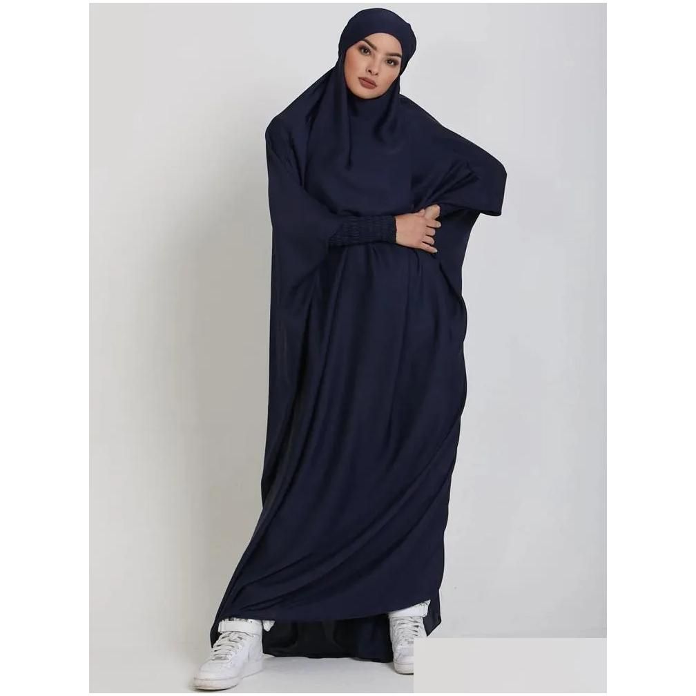 Jilbab bleu foncé une taille de Chine