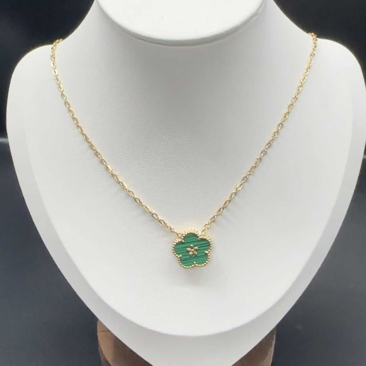 Zielony 18k