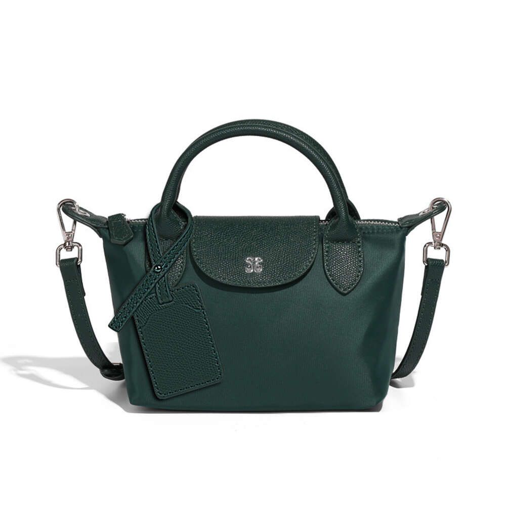 D1767  Dark Green