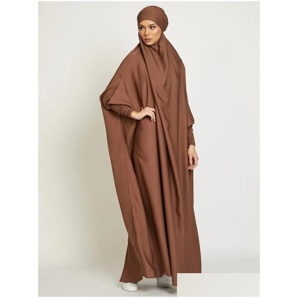 Caramel jilbab une taille chinoise