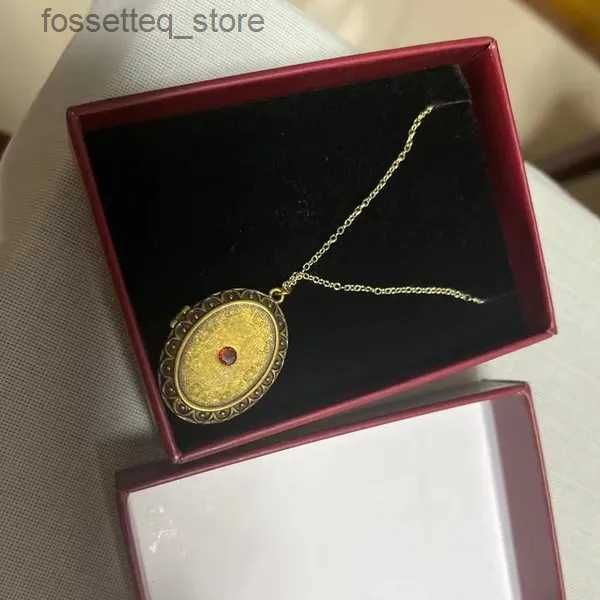 No.14 Necklace with Box