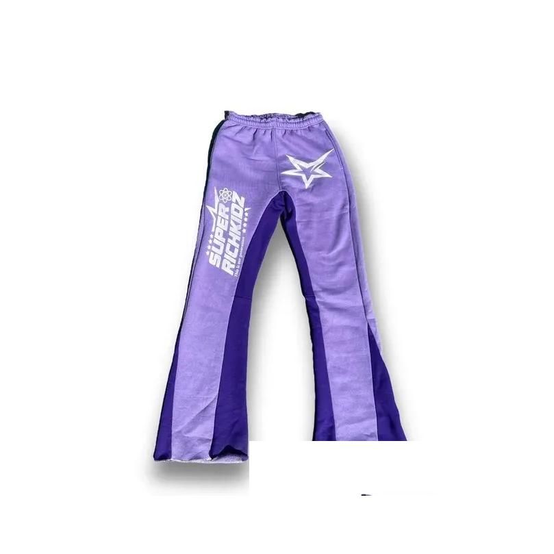 Pantalón púrpura
