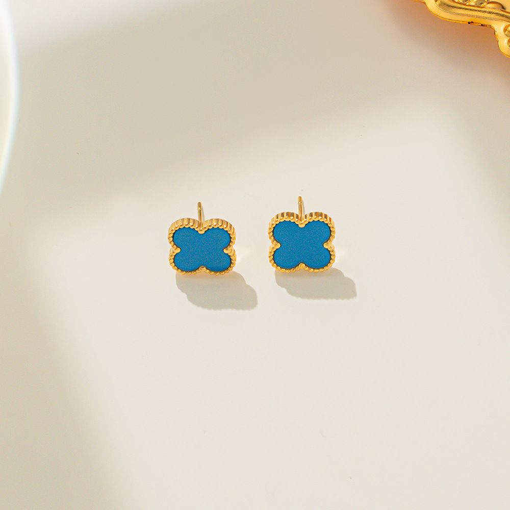 boucles d'oreilles bleues