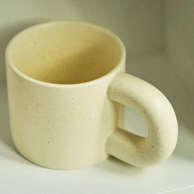 Beige mugg