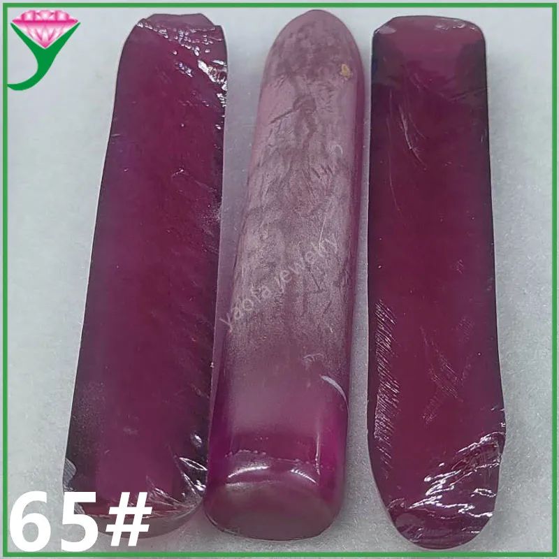 Couleur : 65 violet. Diamètre de l'article : 100 g.