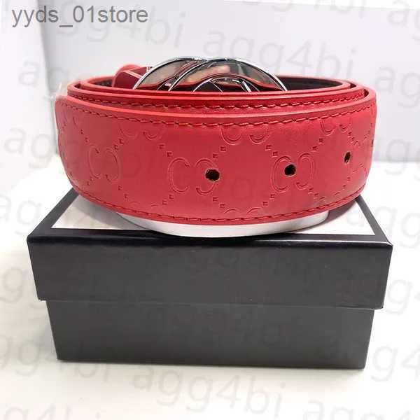 #14 Embossed Red + Round Silver Buckle