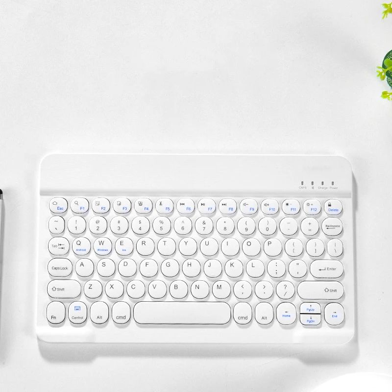 white keyboard-Spanish