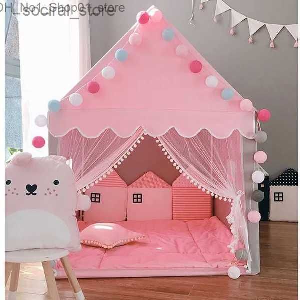 Pembe Tent topu ışığı