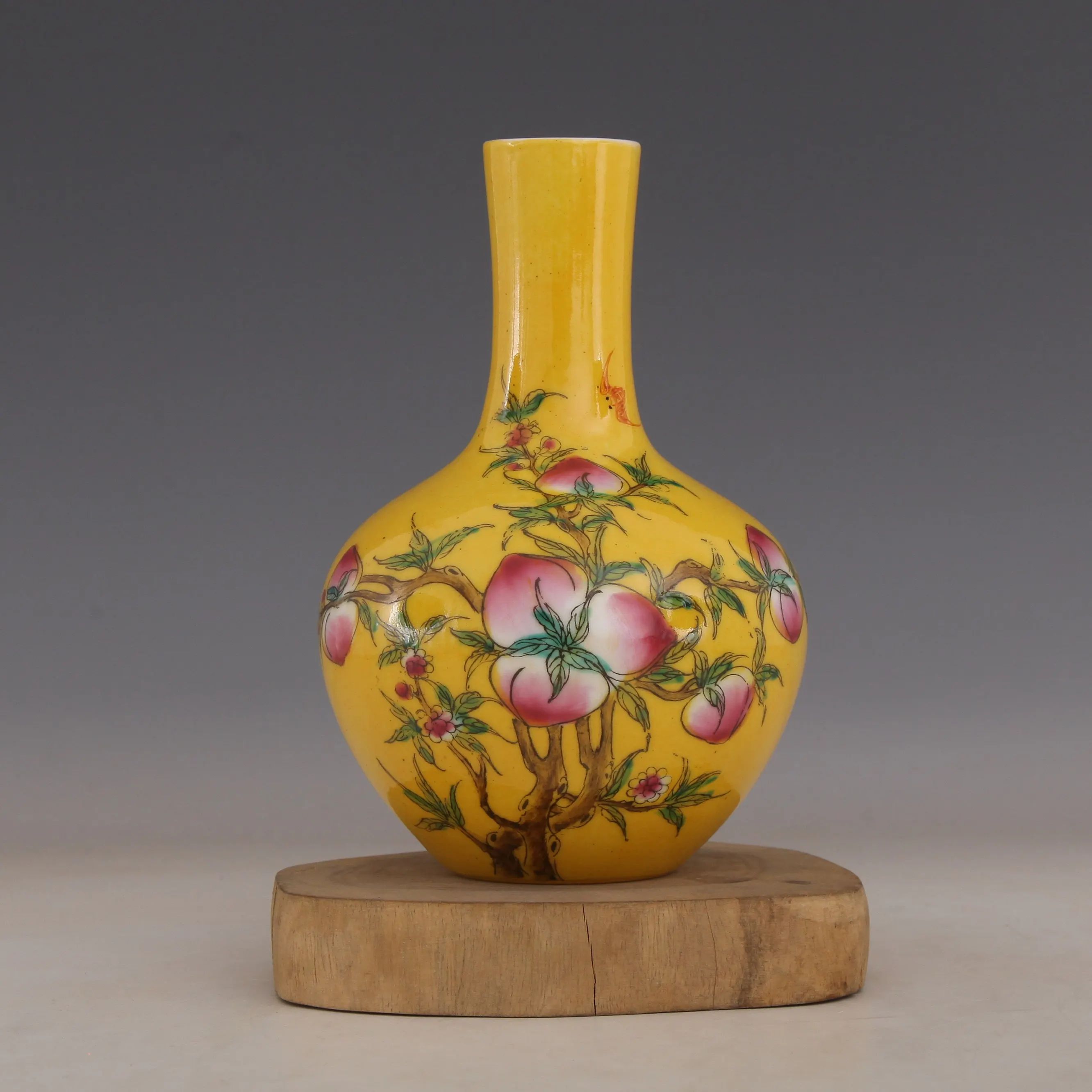 Couleur : vase jaune x1.