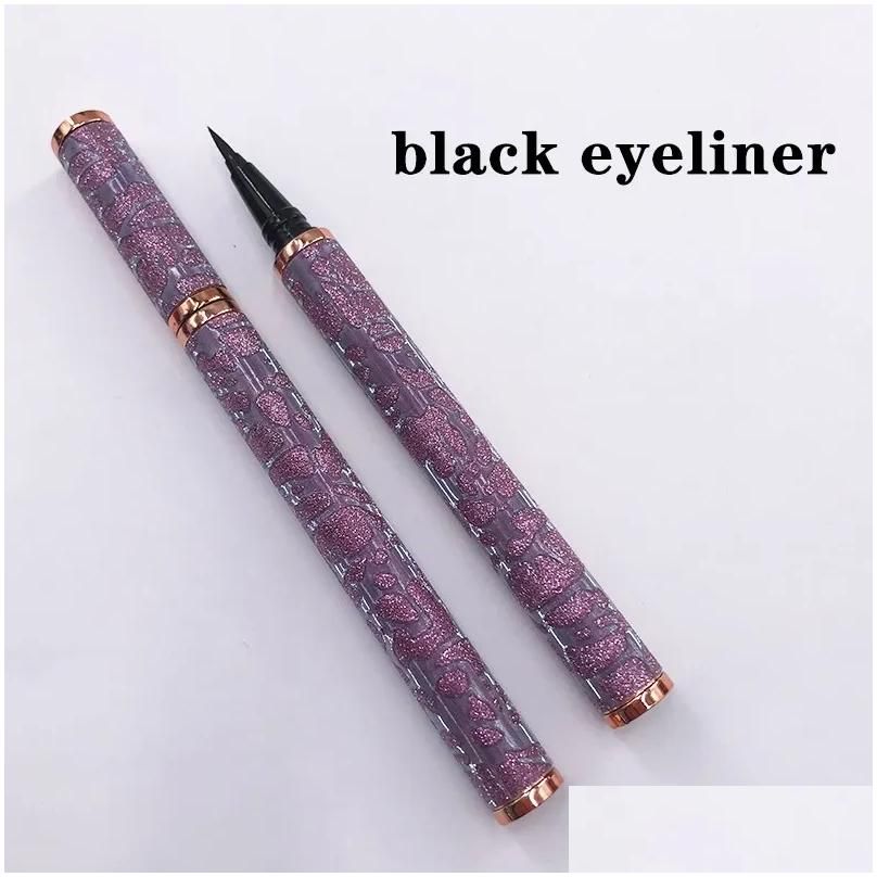 Black Eyeliner13