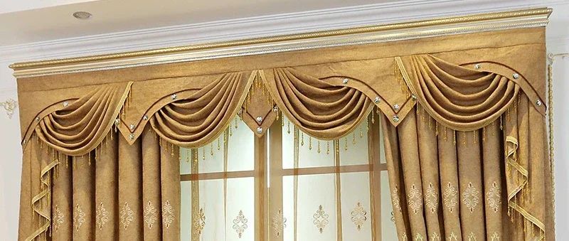 Color:Gold Valance