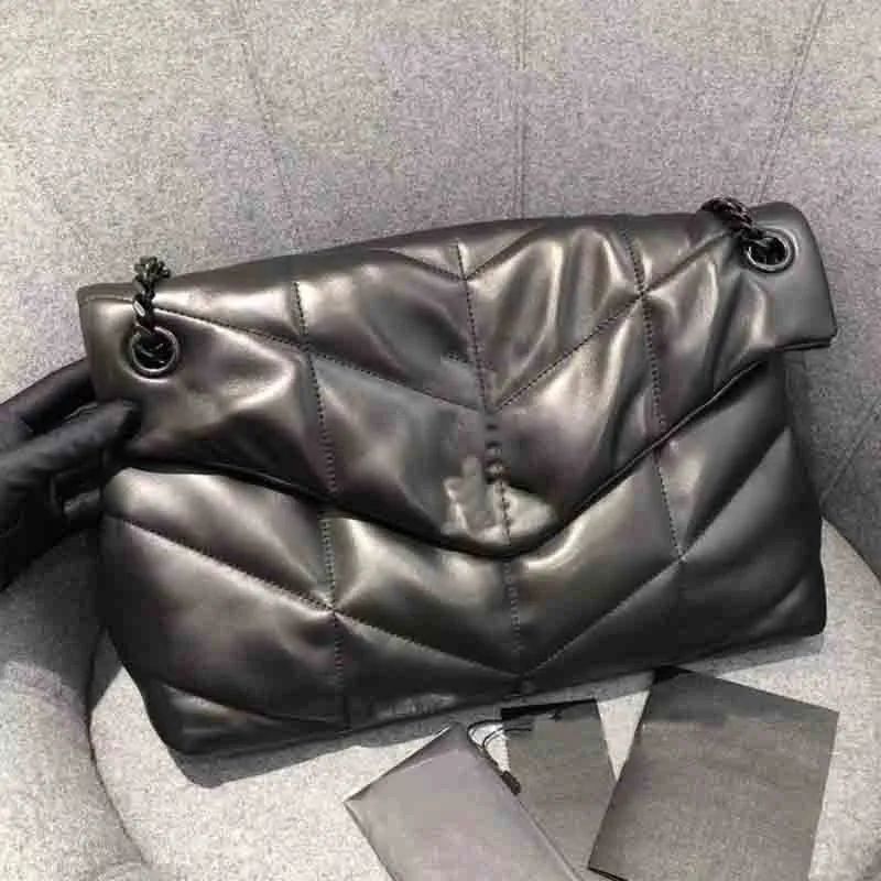 35 cm – schwarze Kette – schwarze Tasche