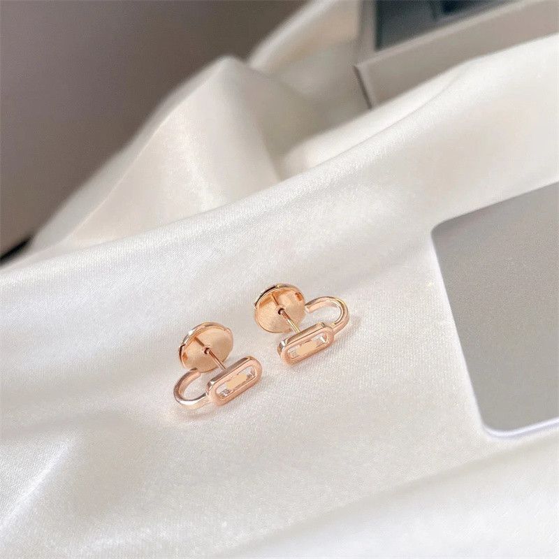 No.5 rose gold earring