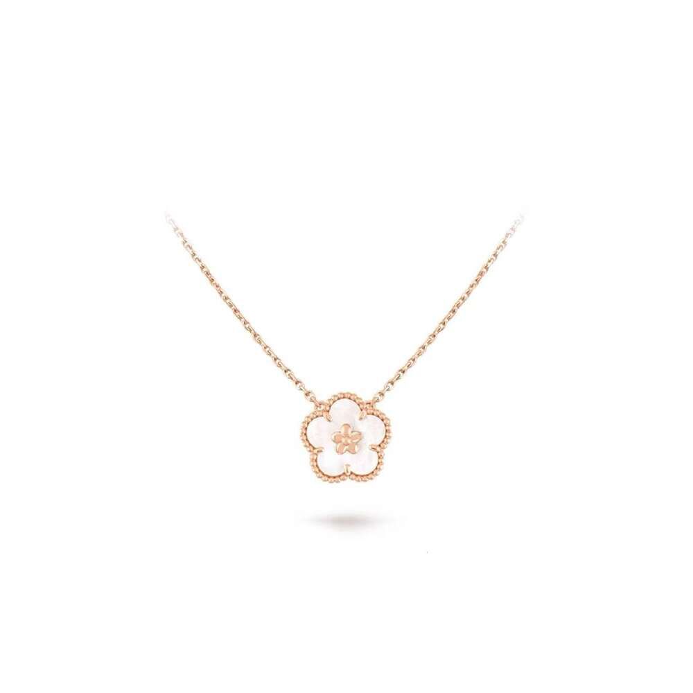 Plum Blossom White Fritillaria Necklace