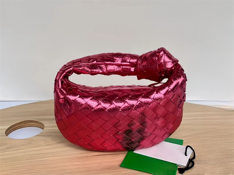 cirka 23x28x8cm fuchsia