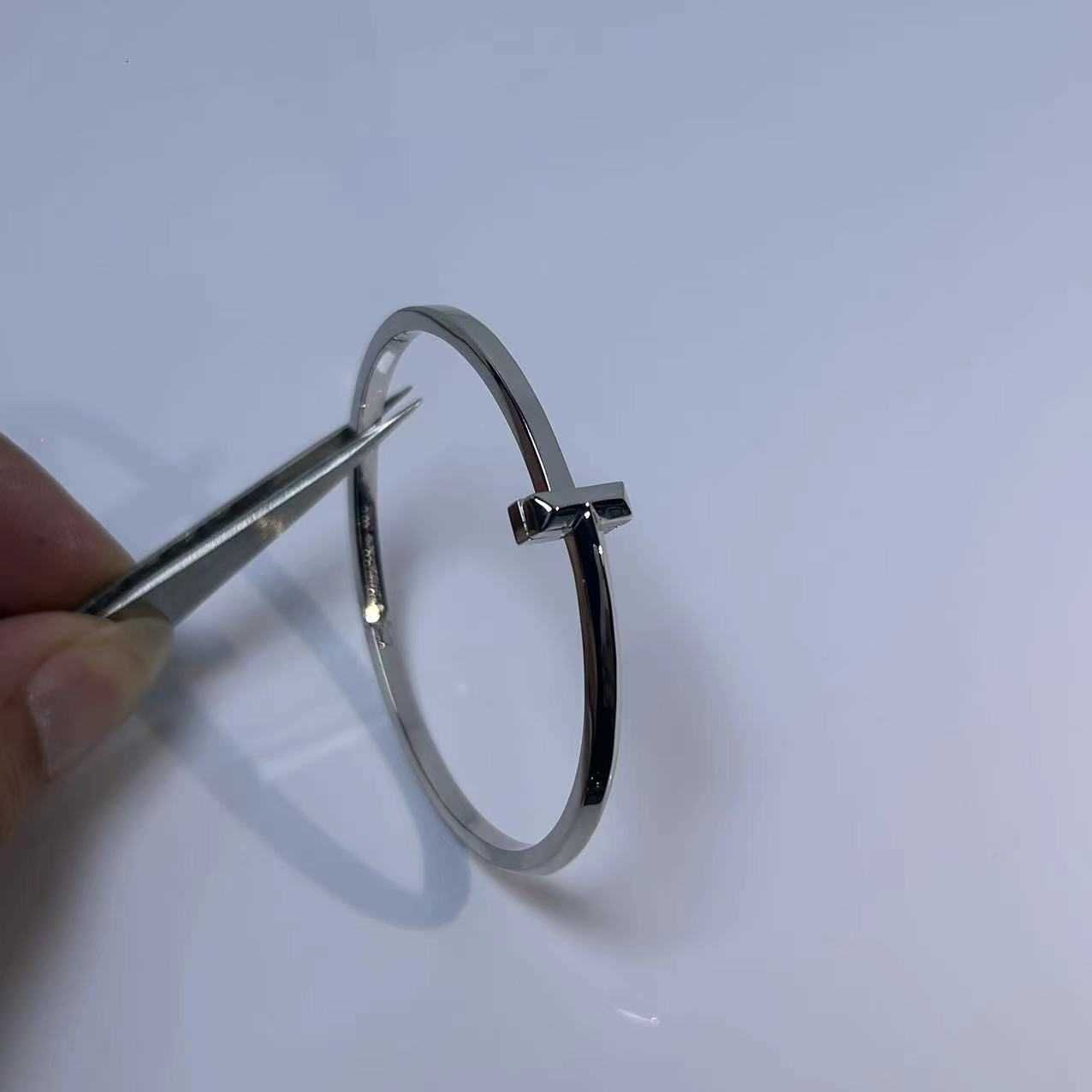 Platina litet diamantfritt armband