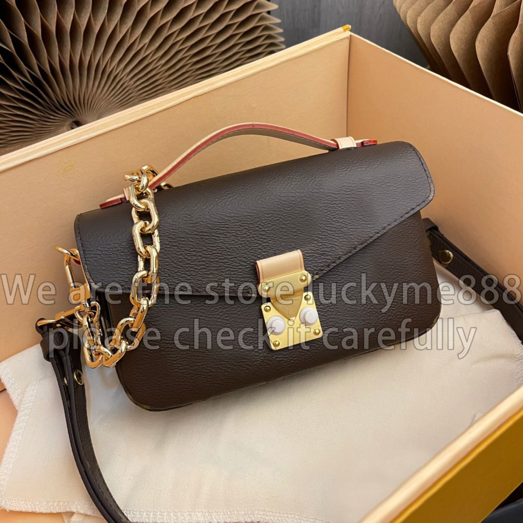 Brown Flower (Store:luckyme888)