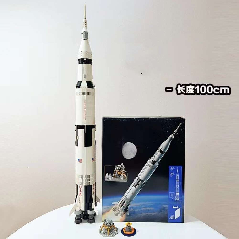 Apollo Saturn 5 Hoogte 100 cm