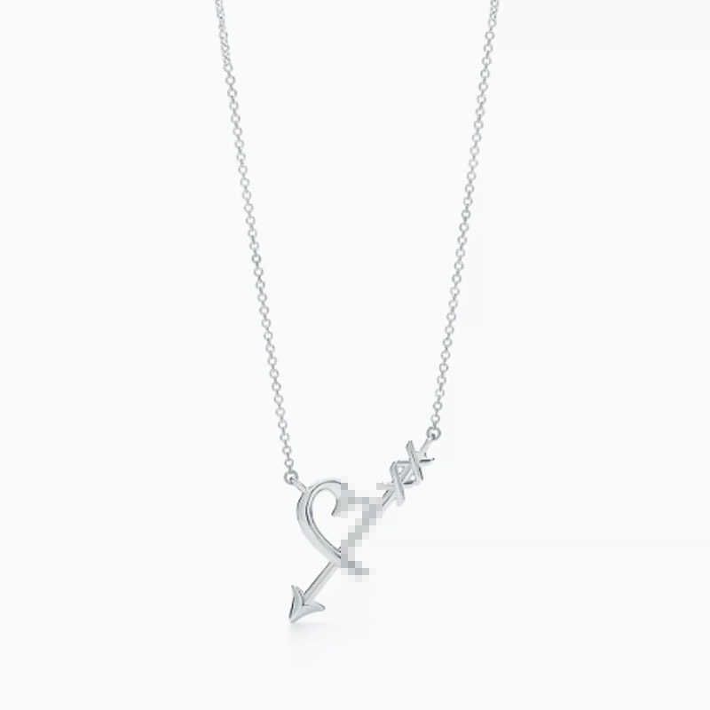 An Arrow Pierces the Heart-925 Silver