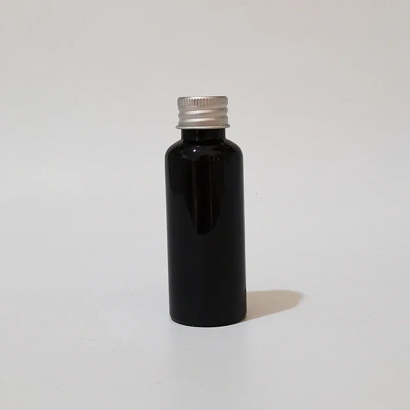 Bottiglia di plastica nera da 50 ml color argento