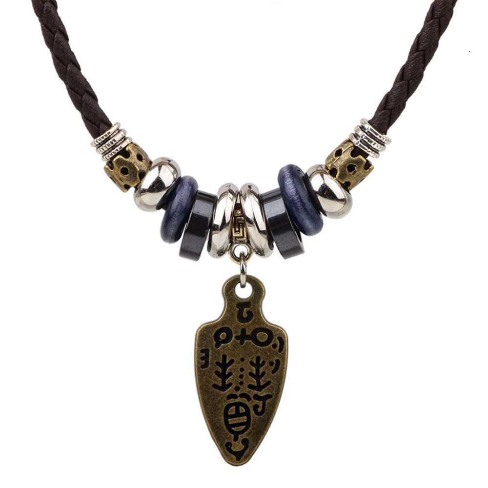 Shield Necklace - Qnn1065