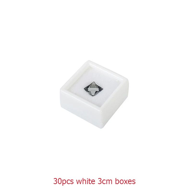 Färg: 30st White 3cm Box