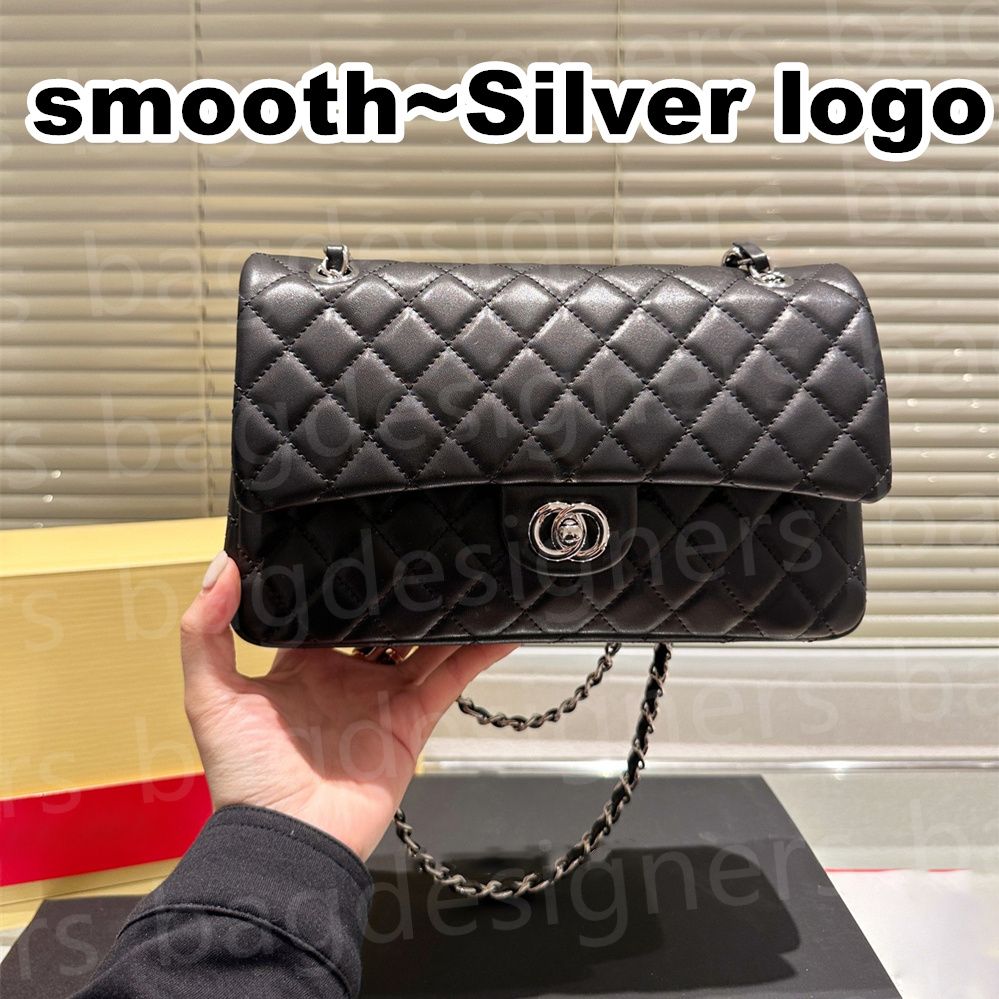 Black_smooth~Silver logo