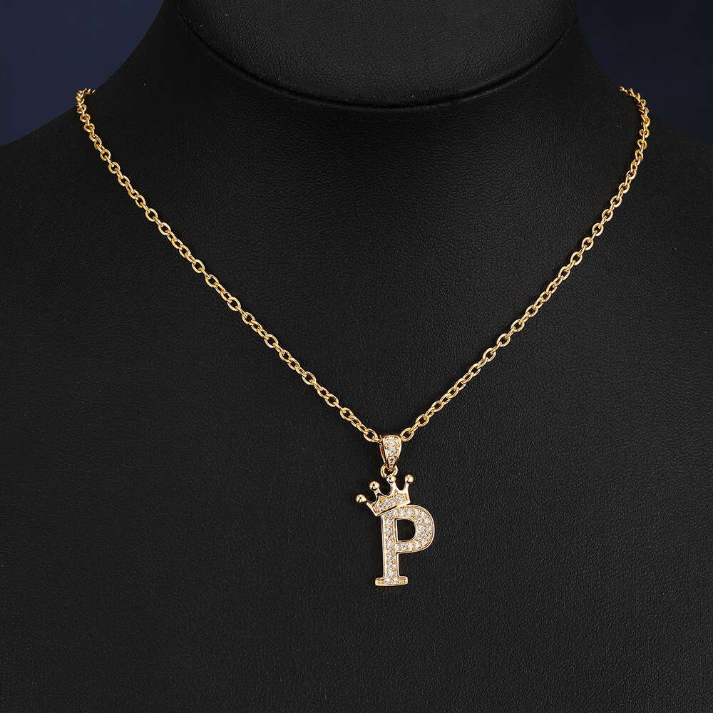 Gouden diamanten kroon letter P