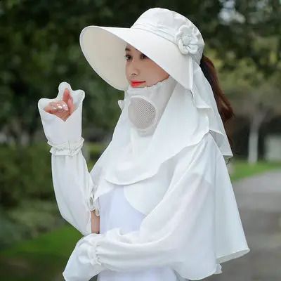 White Hat Shawl