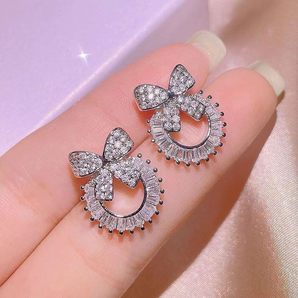 Ongles d'oreille