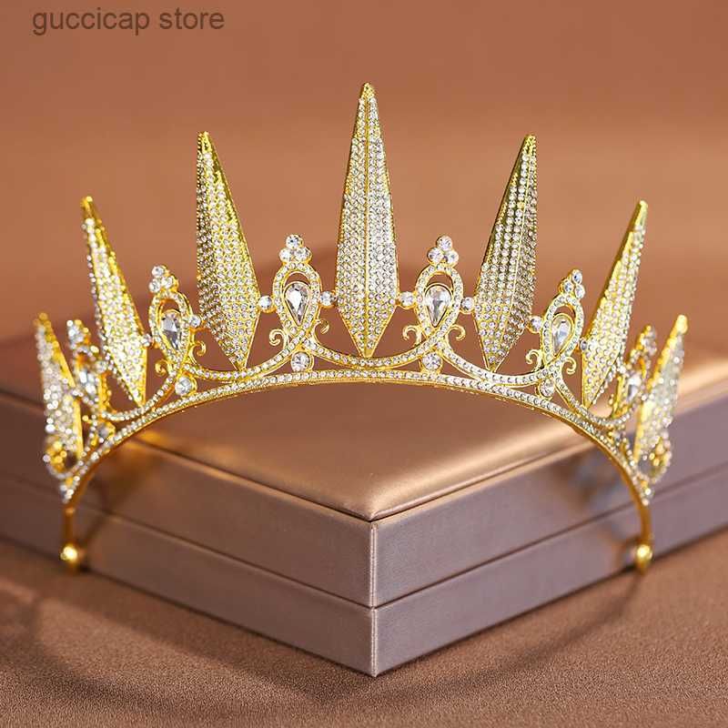 Ts-0008-c-Tiaras