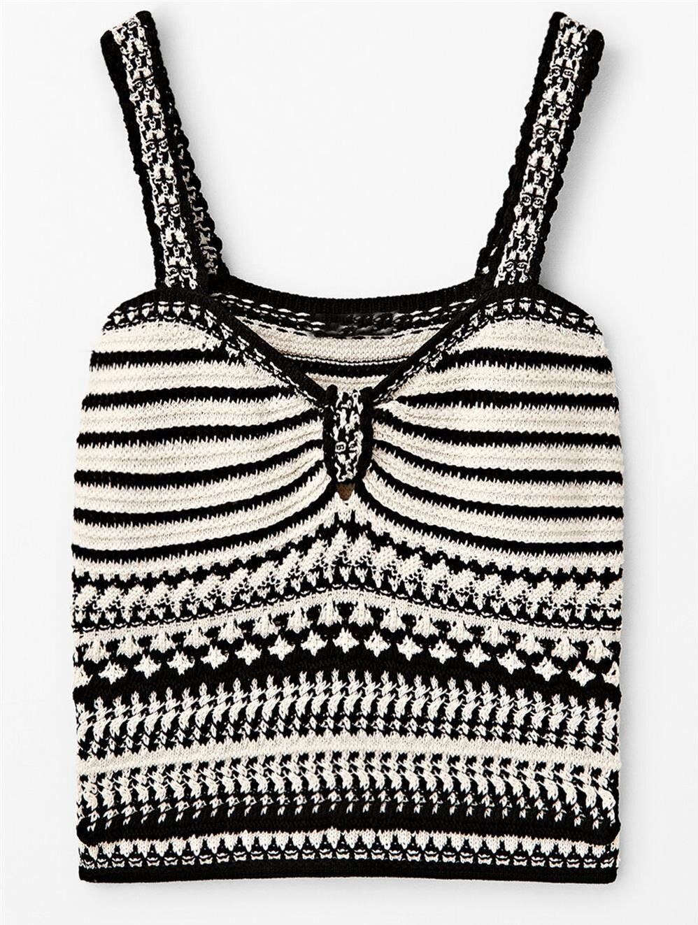 Knitted vest