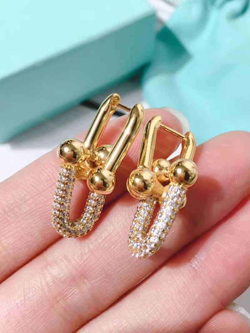 Boucles d'oreilles en diamant d'or