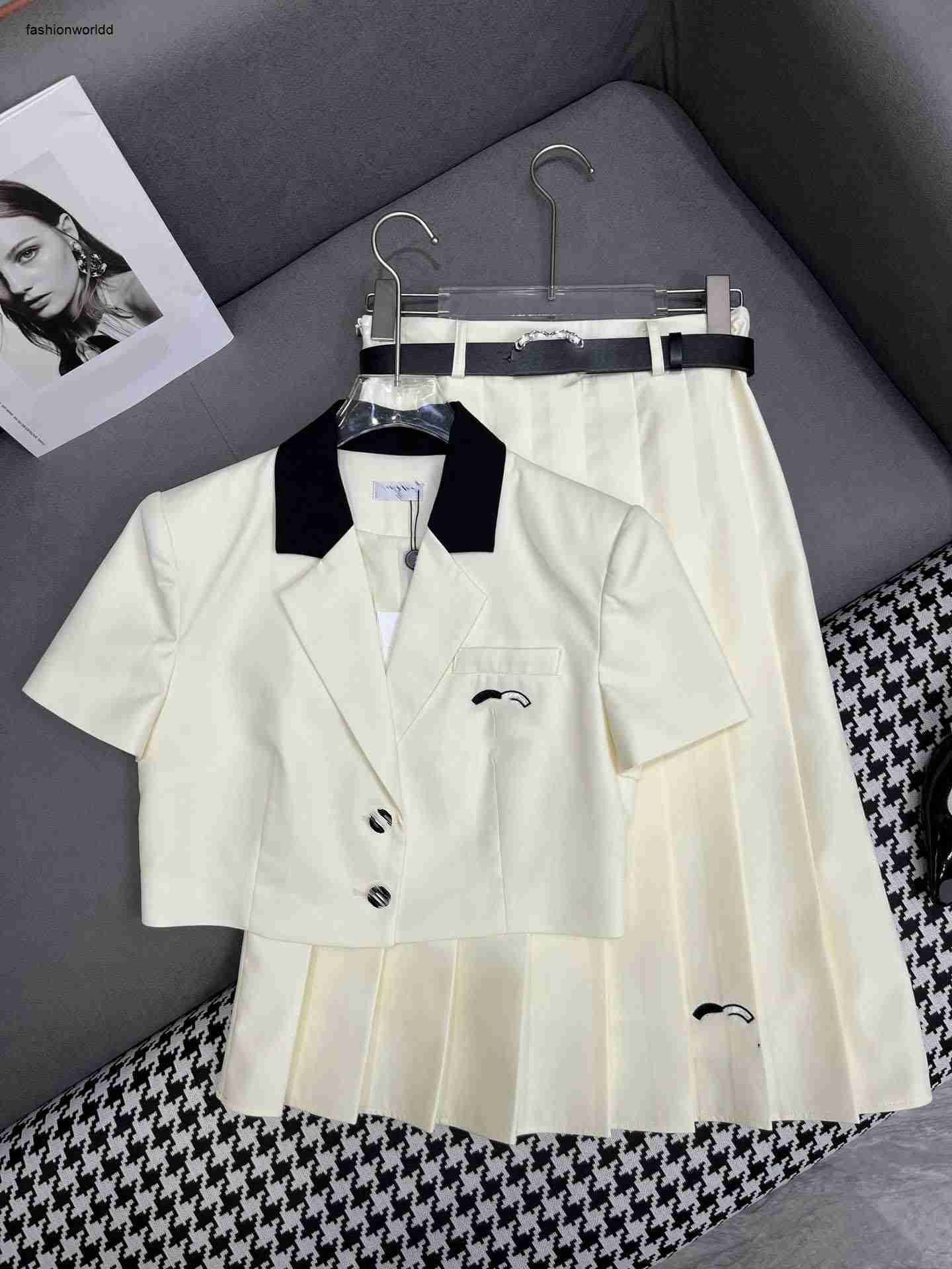 #6-white skirt set