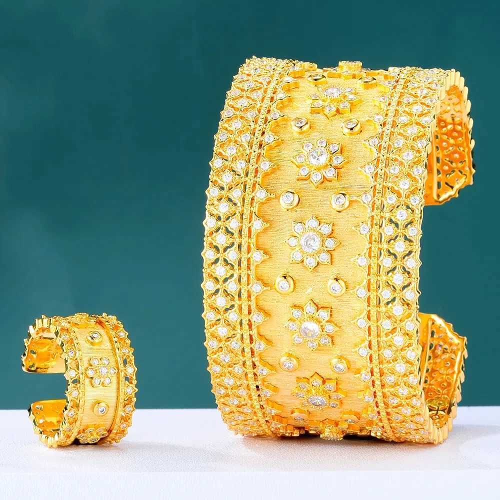 Ensemble de bracelets en or réglables