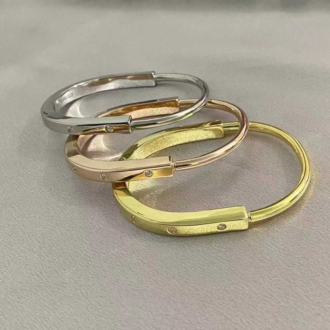 Oro rosa, diamante bianco-rame