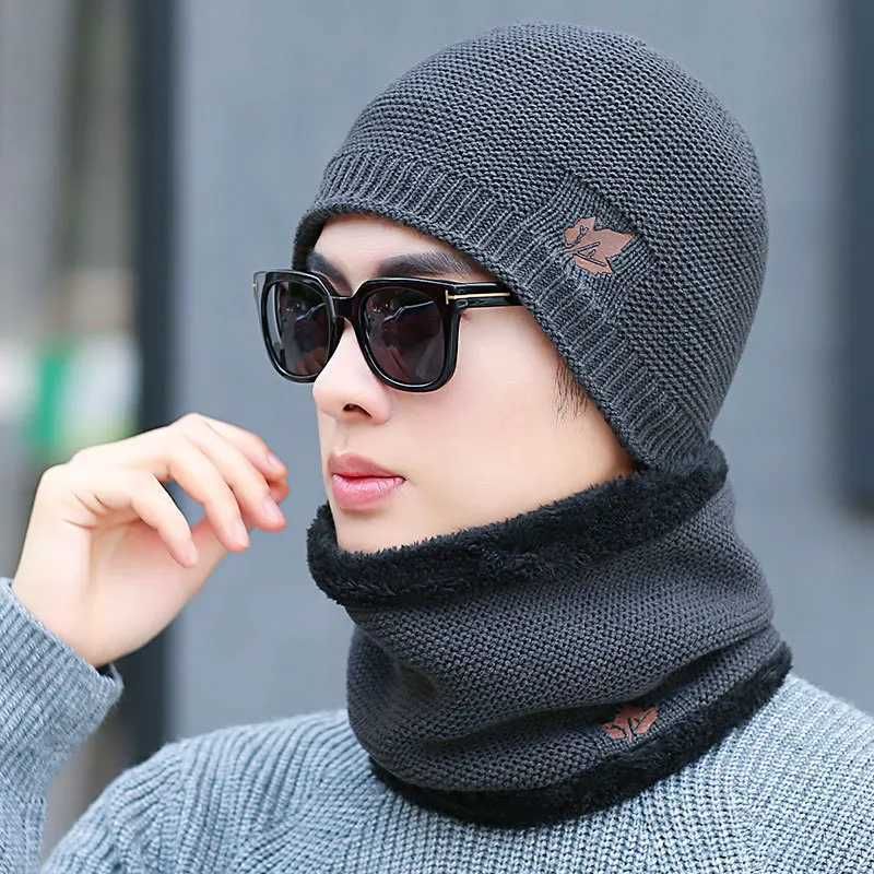 C-hat Scarf Set