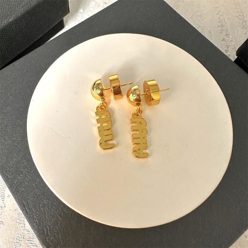 Boucles d'oreilles de No.6