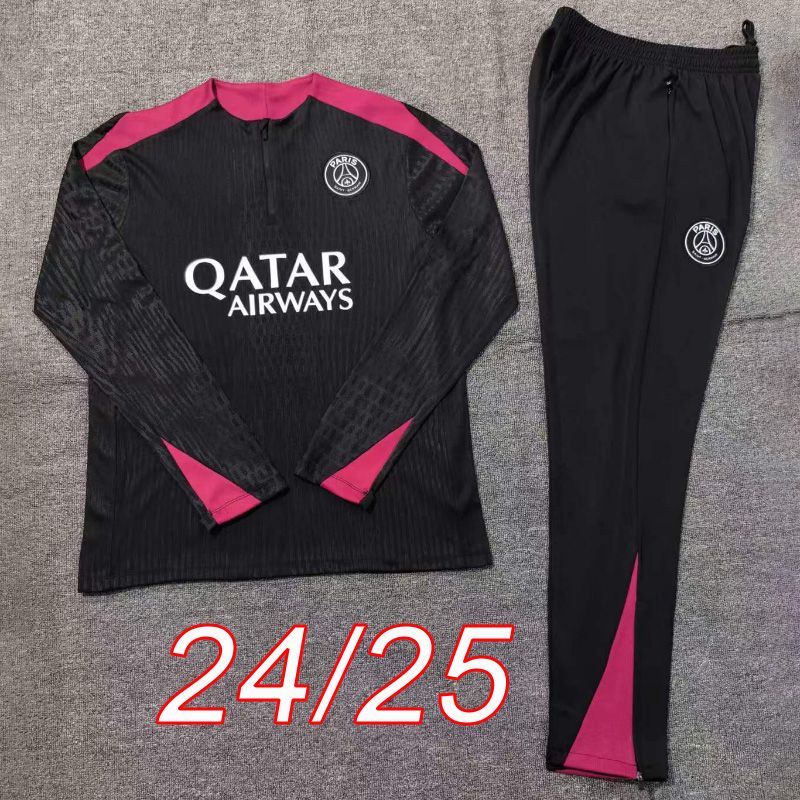 Tracksuit 32